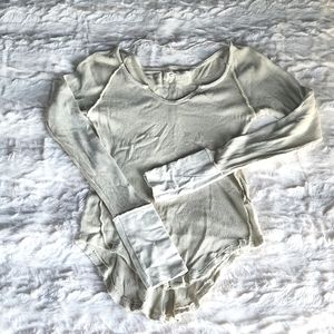 FREE PEOPLE, WE THE FREE, Sz. S, V-Neck, Long Sleeve, Stone, Ribbed, Fitted, Top